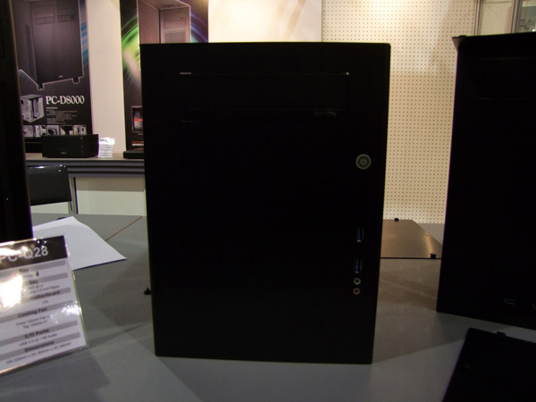 Корпус Lian Li PC-Q28