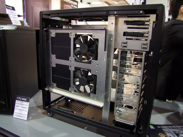 Корпус Lian Li PC-V850