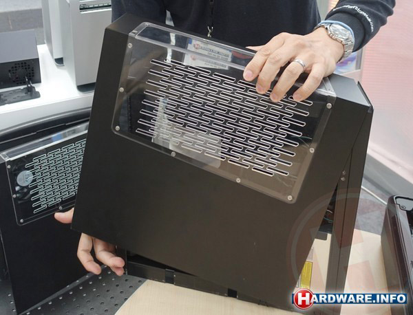 Корпус SilverStone Raven RVZ02 Корпус SilverStone Raven RVZ02