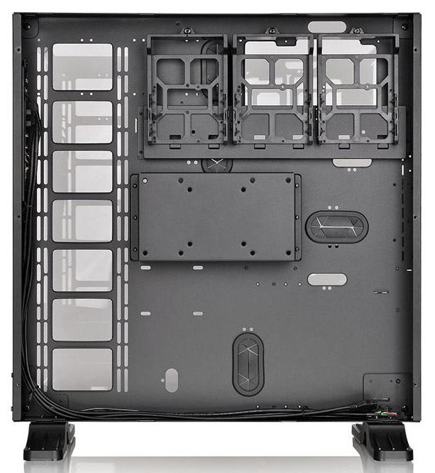 Корпус Thermaltake Core P5