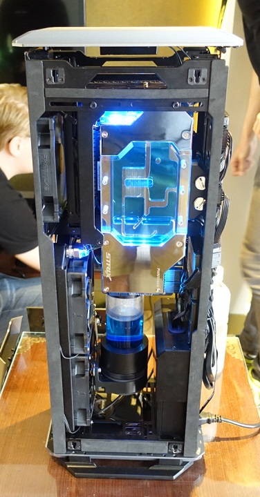 Phanteks Evolv Shift