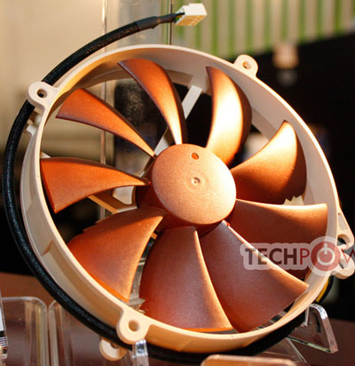 Noctua 140 мм вентилятор