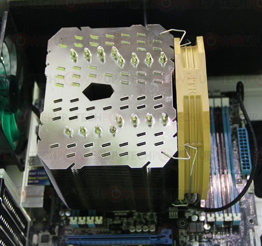 Кулер Thermalright HR-22 Кулер Thermalright HR-22