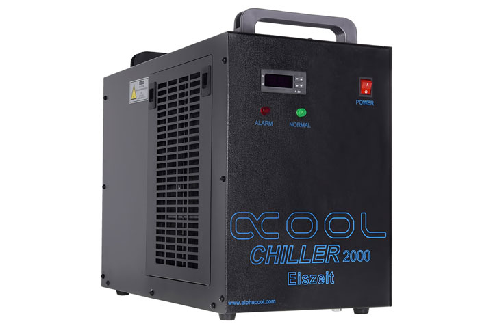 Eiszeit 2000 — водоохлаждающая машина для СВО от Alphacool
