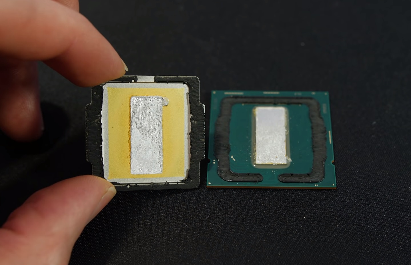 https://www.overclockers.ua/news/cpu/126938-core-i9-10900k-delidded-2.jpg