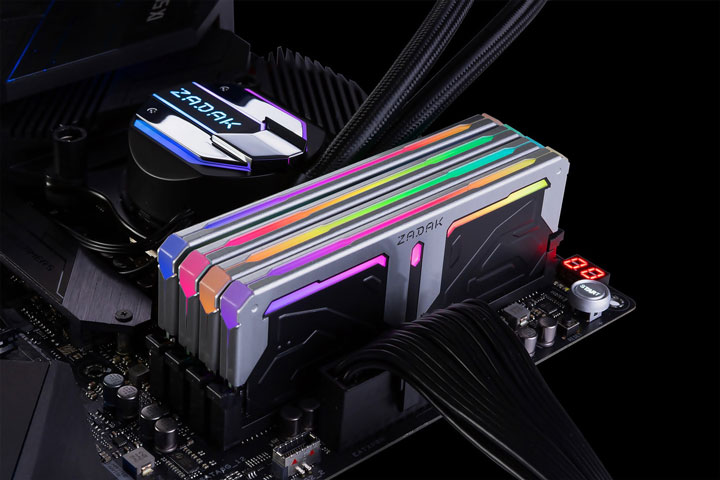 Zadak Spark RGB DDR4