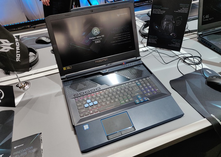 Acer Predator Helios 700