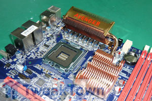 Материнская плата Foxconn Quantum Force Avenger Материнская плата Foxconn Quantum Force Avenger