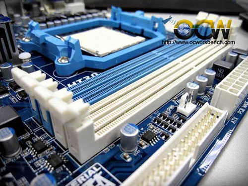 материнская плата Gigabyte GA-890GPA-UD3H