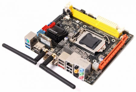 Zotac H77-ITX WiFi A Series Zotac H77-ITX WiFi A Series