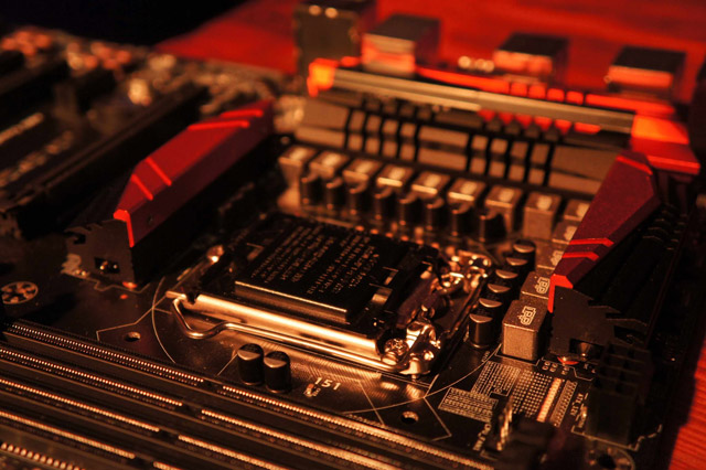 Материнская плата Colorful iGame-Z170-U