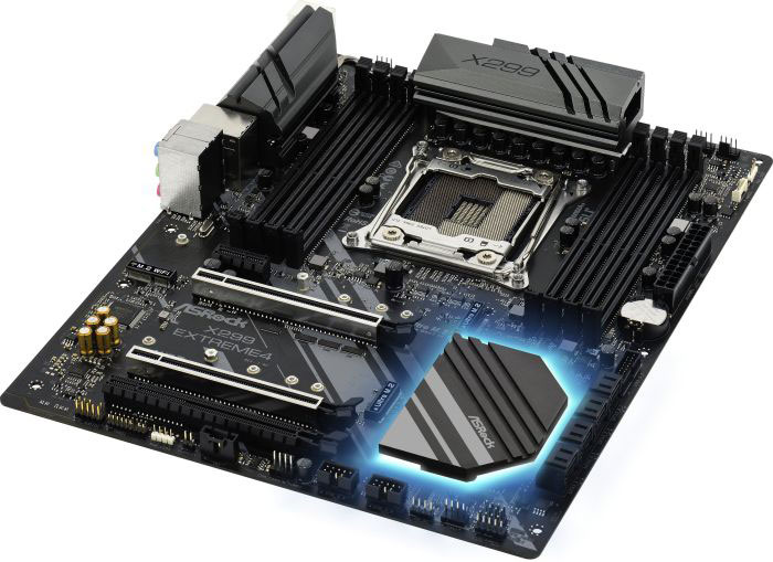 материнка ASRock X299 Extreme4