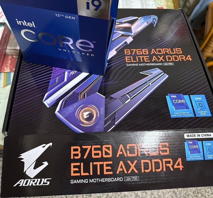 Gigabyte B760 Aorus Elite AX DDR4