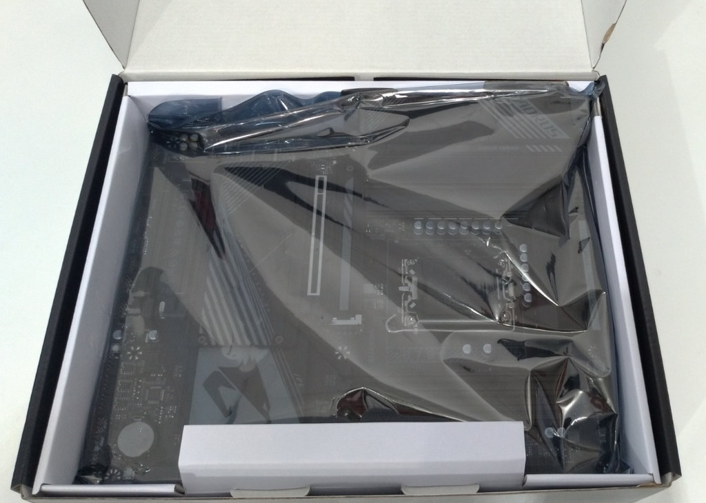 Gigabyte B760 Aorus Elite AX DDR4