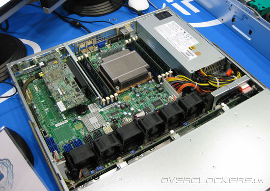 Презентация процессоров Intel Xeon E5 в Киеве Презентация процессоров Intel Xeon E5 в Киеве