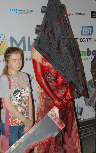 Косплей на выставке ИгроМир 2013