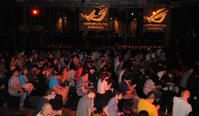 Презентация продукции Asus Republic of Gamers на Computex 2014 Презентация продукции Asus Republic of Gamers на Computex 2014