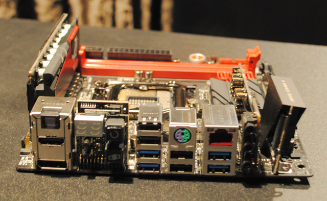 Презентация продукции Asus Republic of Gamers на Computex 2014 Презентация продукции Asus Republic of Gamers на Computex 2014