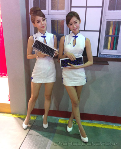 Красивые девушки Computex 2014