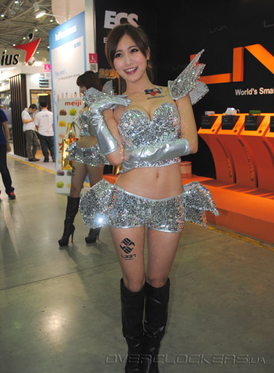 Красивые девушки Computex 2014