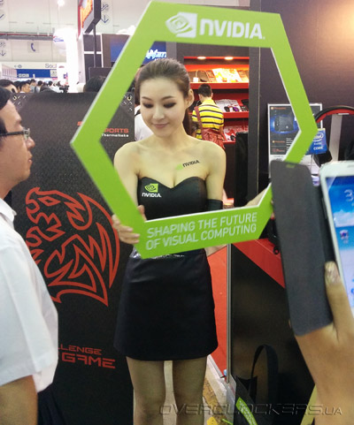 Красивые девушки Computex 2014