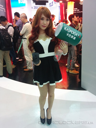 Красивые девушки Computex 2014