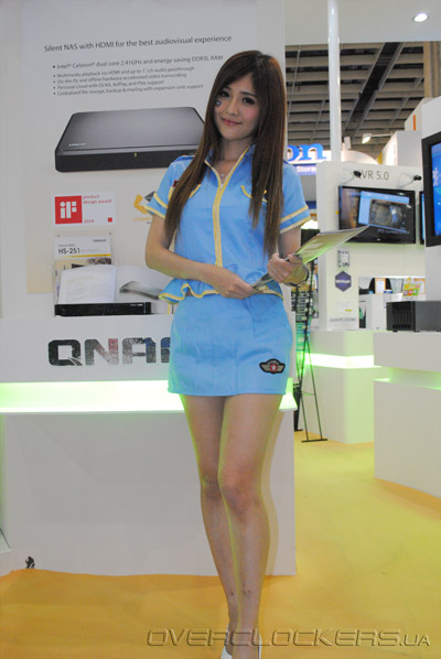 Красивые девушки Computex 2014