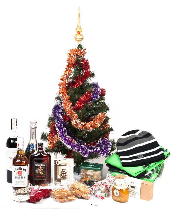 Overclockers.ua: С Новым годом!