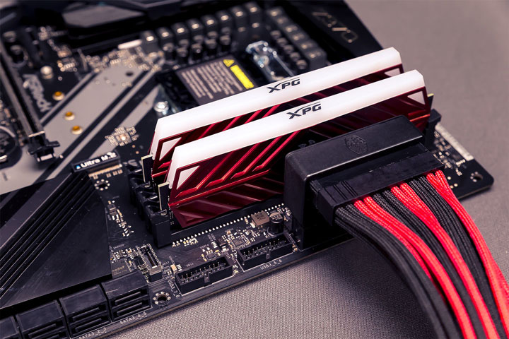 ATX 24 Pin 90° Adapter