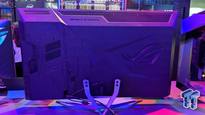 ASUS ROG Strix XG438Q