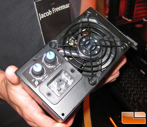 Блок питания EVGA SR-2 1200W