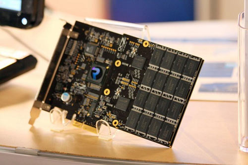 SSD-накопители OCZ RevoDrive X2