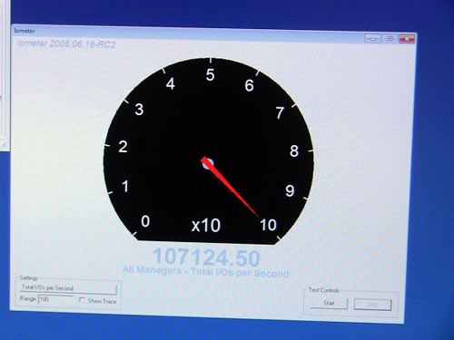 SSD-накопители OCZ RevoDrive X2