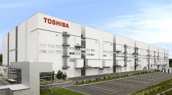 Toshiba продает подразделение по выпуску 3D NAND памяти