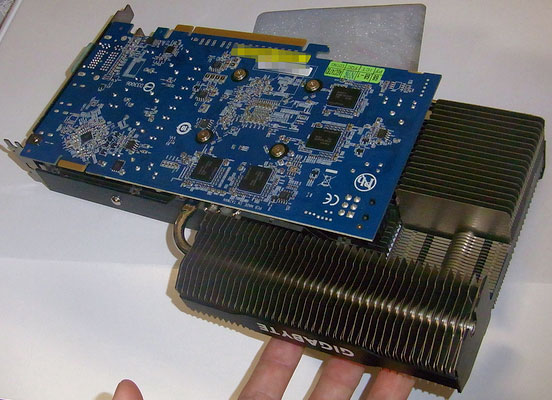 Видеокарта Gigabyte Radeon HD 6770 Silent Cell