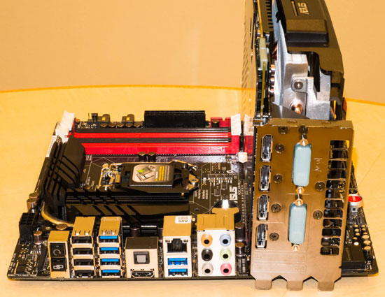 Видеокарта Asus Radeon R9 280X Matrix Platinum Видеокарта Asus Radeon R9 280X Matrix Platinum