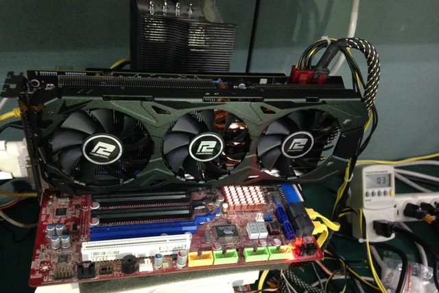 Видеокарта PowerColor Radeon R9 290X PCS+
