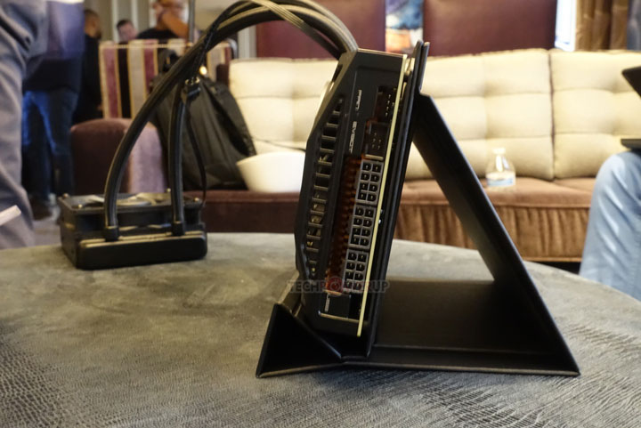 видеокарта GeForce RTX 2080 Ti K|ngp|n Edition