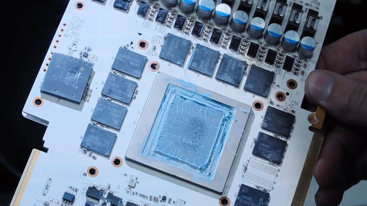 GeForce RTX 2080 Ti Super