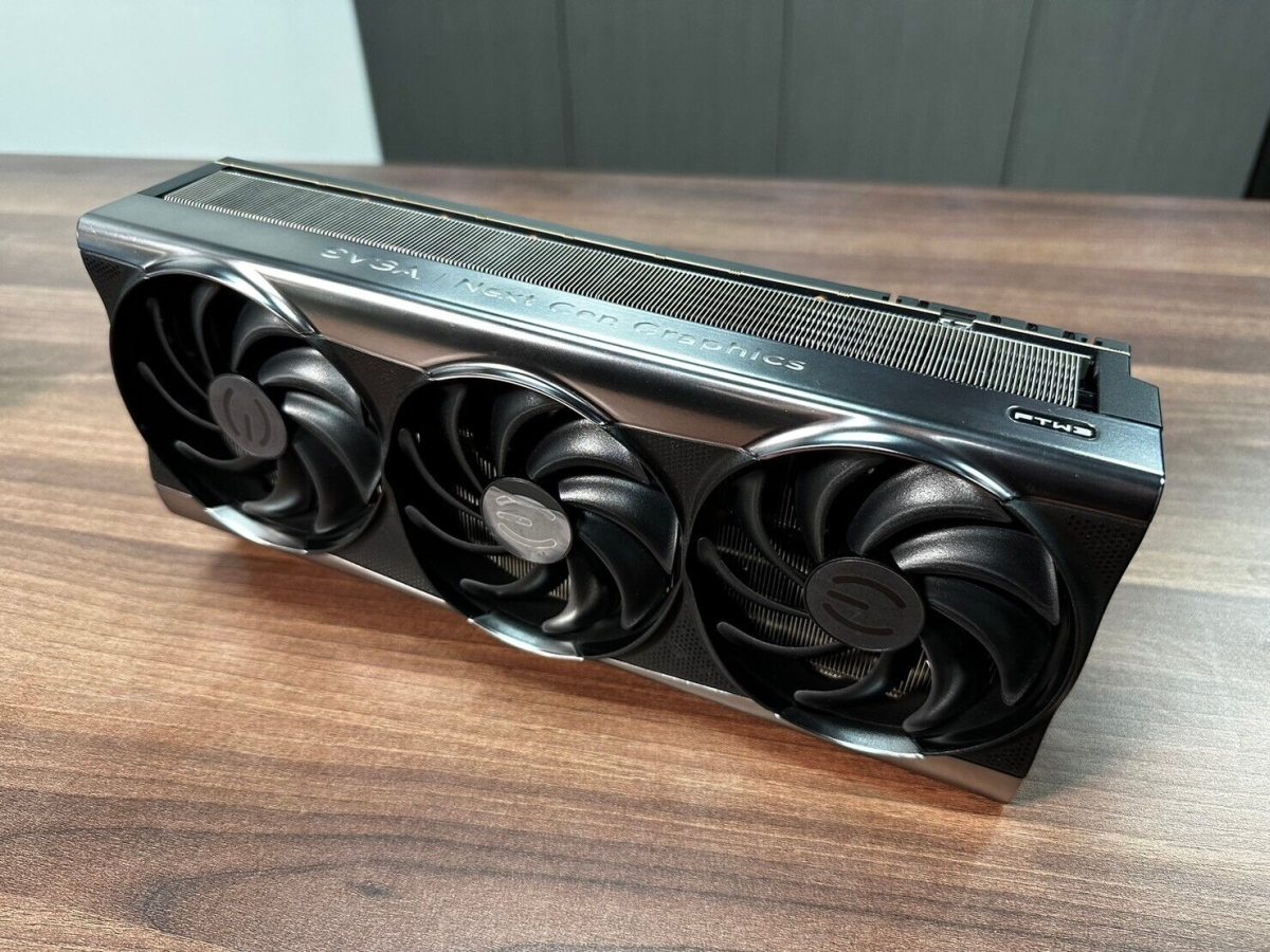EVGA продавала свой прототип GeForce RTX 4090 на аукционе