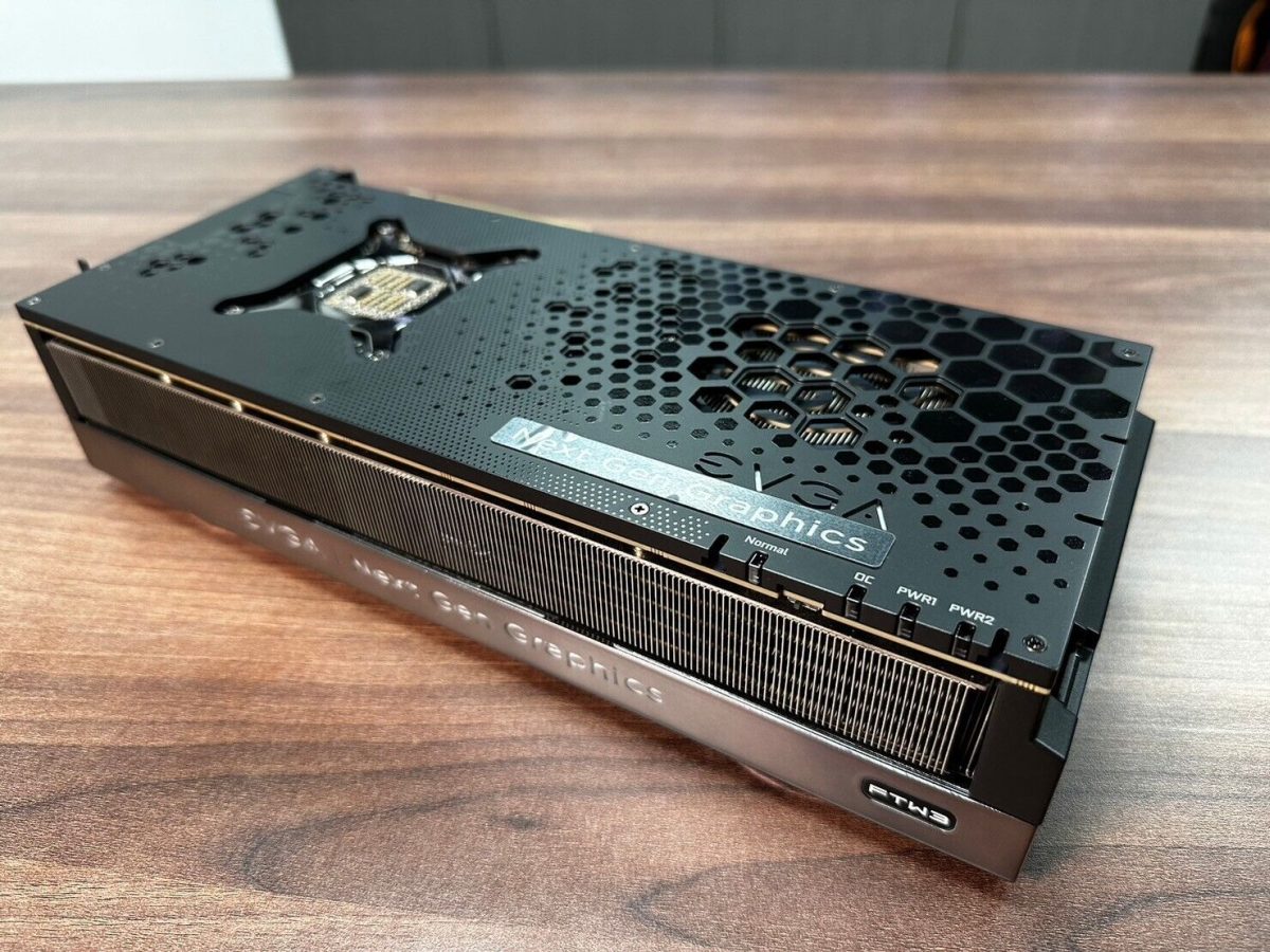 EVGA продавала свой прототип GeForce RTX 4090 на аукционе
