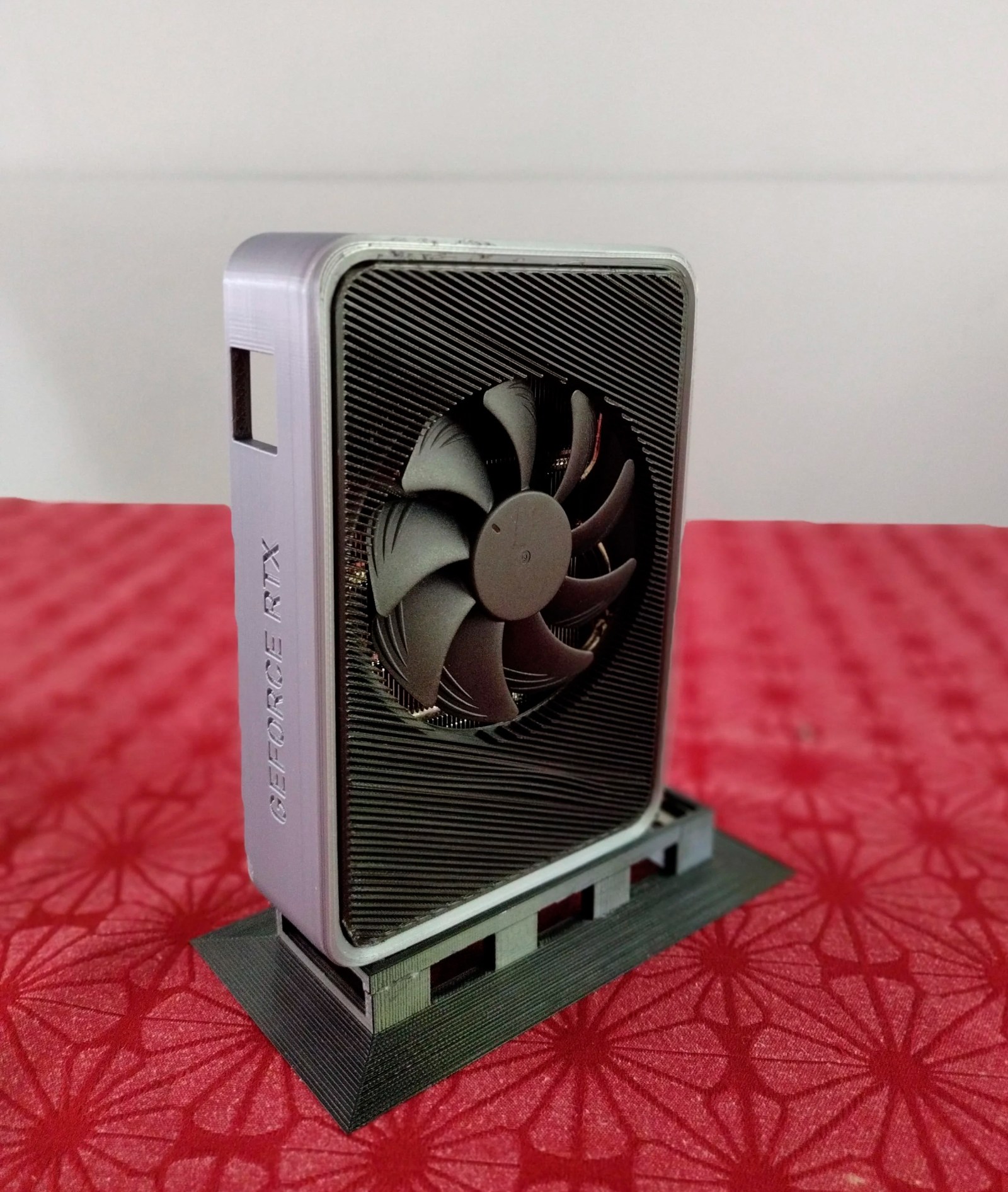 Энтузиаст создал компактную GeForce RTX 3060 в стиле Founders Edition