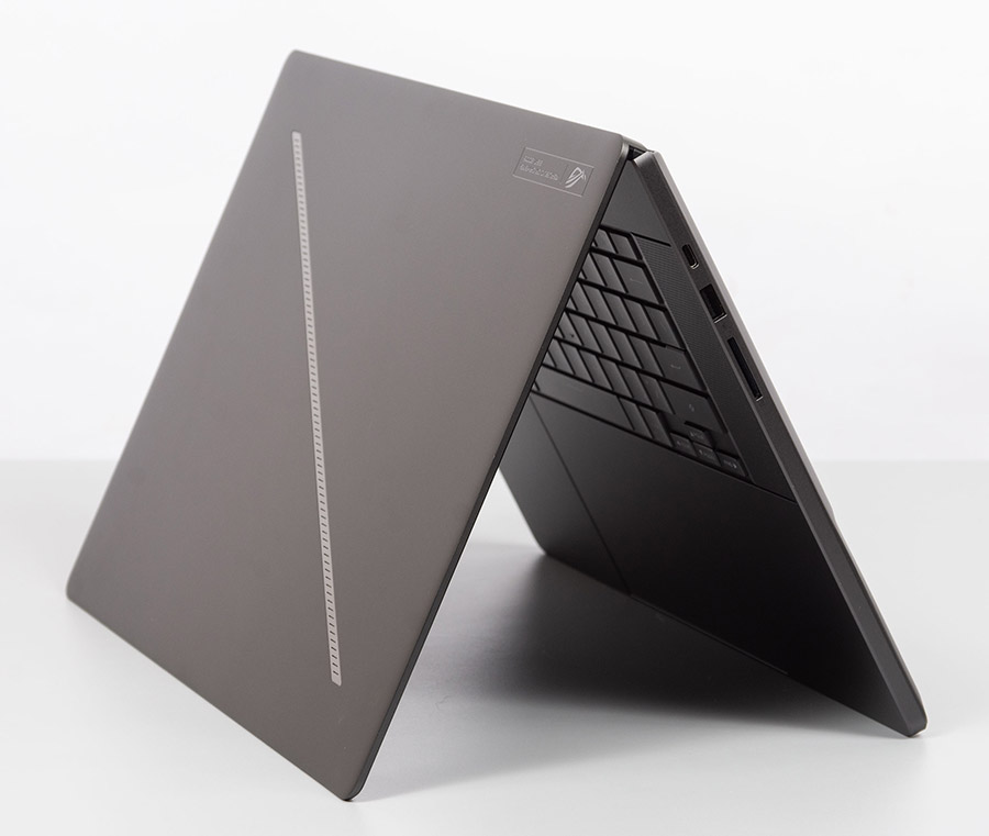 ASUS ROG Zephyrus G16 (2024) GU605