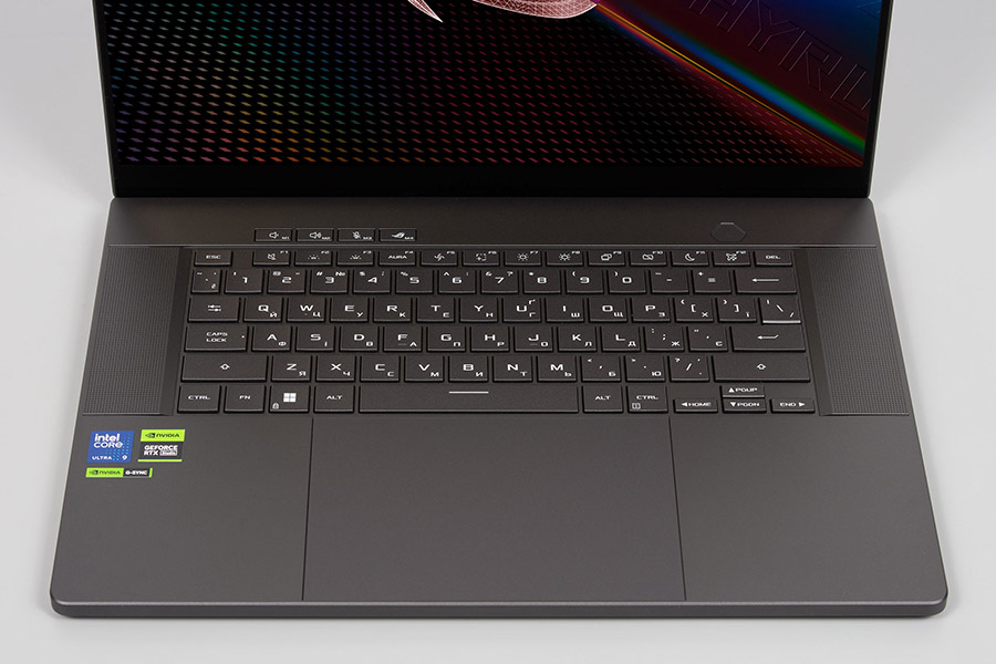 ASUS ROG Zephyrus G16 (2024) GU605