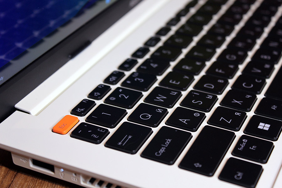 ASUS Vivobook S 15 OLED (K5504)