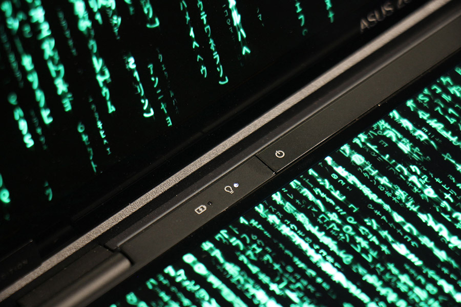 ASUS Zenbook DUO (2024)