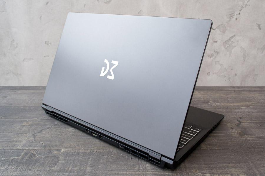 Dream Machines S1660Ti-15UA51