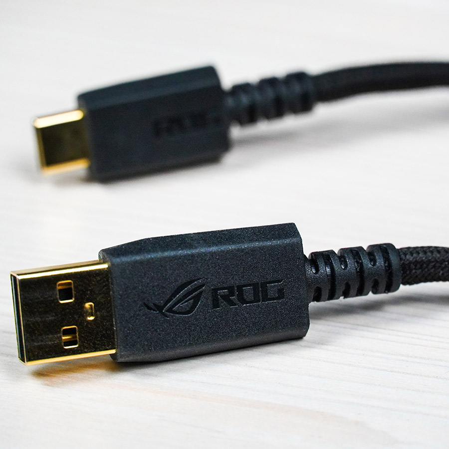 ASUS ROG Carnyx