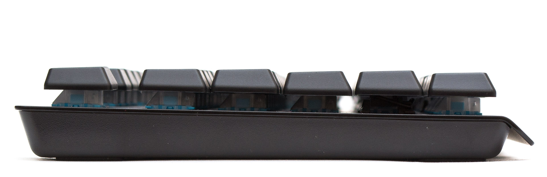 Обзор механической клавиатуры Tesoro Gram Spectrum