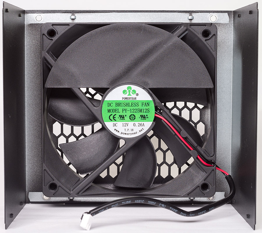 Chieftec EON ZPU-700S